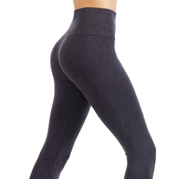 Pants - Yoga Dry-Fit Latest Fade Dye Active Capri Leggings